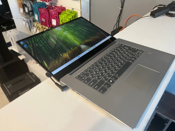 Lenovo Ideapad 530S-15Ikb