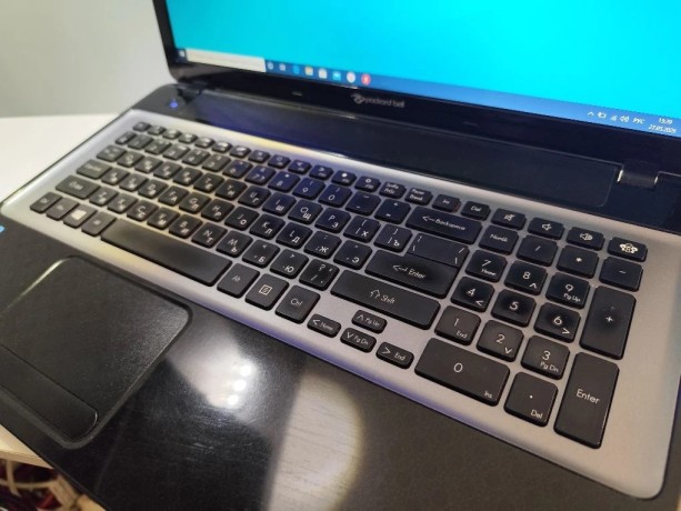 Packard Bell Easy Note Lv11hc Vg70