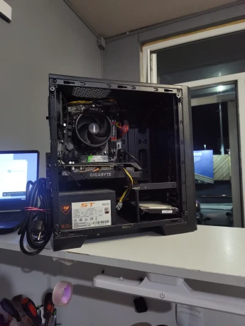 ПК на Ryzen 5 2600 + GeForce GTX 1660