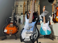 Ibanez Gsr200