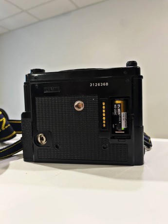 Zenza Bronica Gs-1