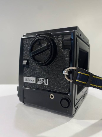 Zenza Bronica Gs-1