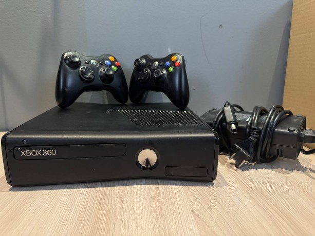 Microsoft Xbox 360 S
