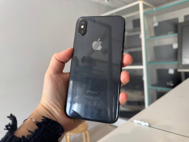 Apple iPhone X