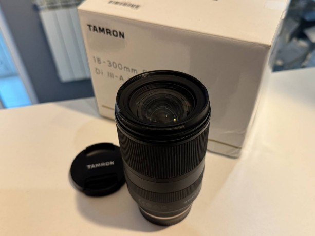 Tamron 18-300Mm F/3.5-6.3 Di Iii-A Vc Vxd