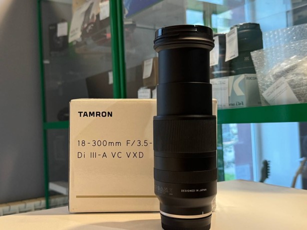 Tamron 18-300Mm F/3.5-6.3 Di Iii-A Vc Vxd