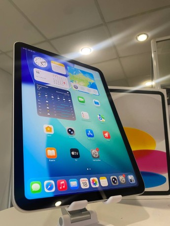 Apple iPad (10-Го Поколения) (2022)