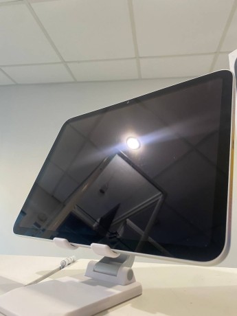 Apple iPad (10-Го Поколения) (2022)