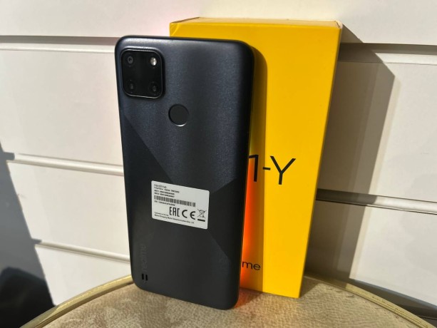Realme C21-Y