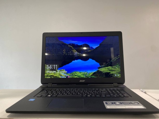 Acer Aspire Es17