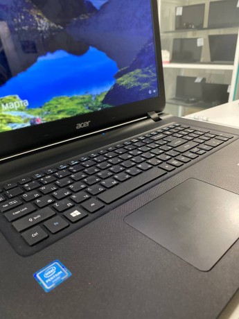 Acer Aspire Es17