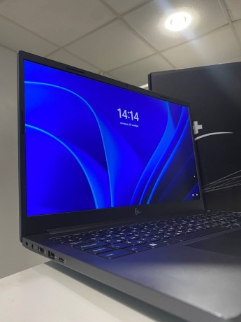 F+ Flaptop I-Series Fltp-5I5-8256-W