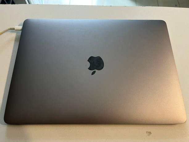 Apple Macbook Air 13 (2020, Retina)
