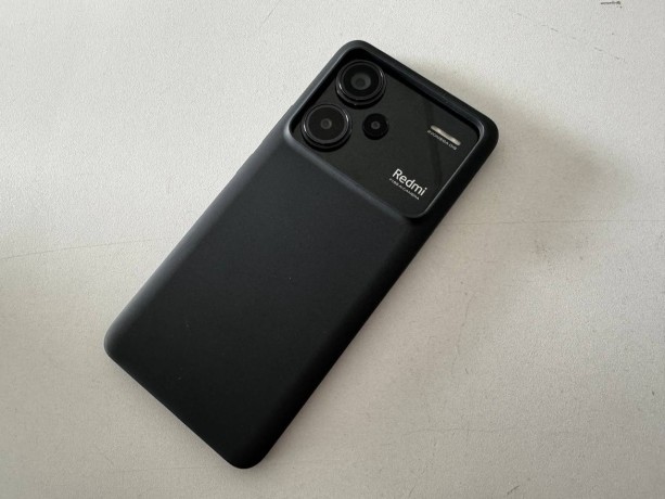 Xiaomi Redmi Note 13 Pro+