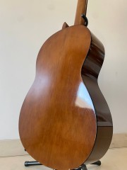 Yamaha C40