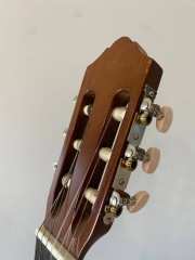 Yamaha C40