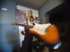 Fender Squier Strat Indonesia