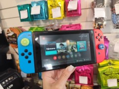 Nintendo Switch Neon Red/Neon Blue