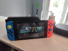 Nintendo Switch Neon Red/Neon Blue