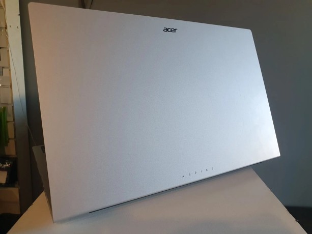 Acer Aspire Lite Al15-42P