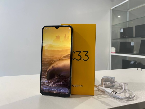 Realme C33