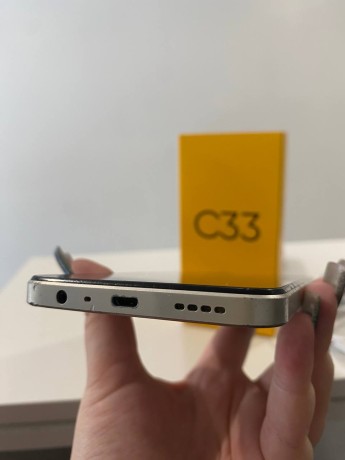 Realme C33