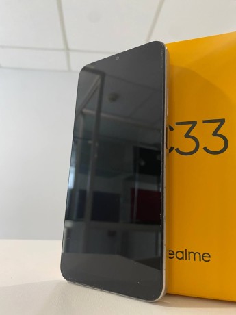 Realme C33