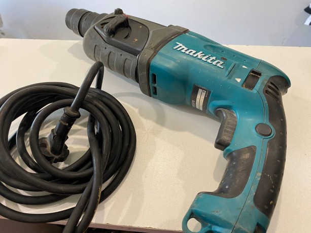 Makita Hr2470