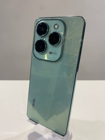Infinix Hot 40 Pro