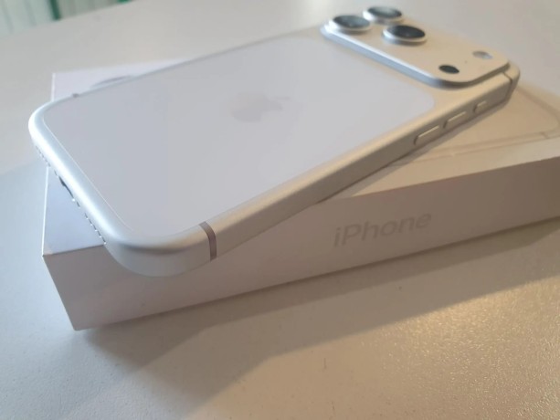 Apple iPhone 17 Pro