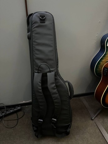 Кофр/кейс для гитары Ibanez Igb724-Bk