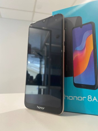 Honor 8A