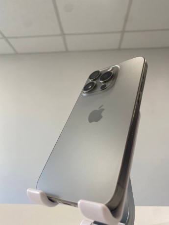 Apple iPhone 15 Pro