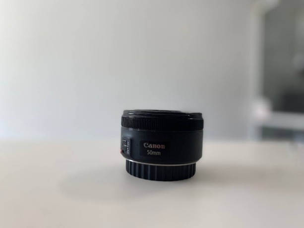 Canon Ef 50Mm F/1.8 Stm