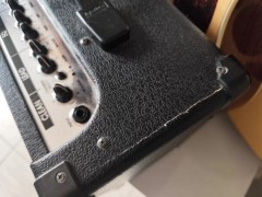 Hughes &amp; Kettner 30-Dfx