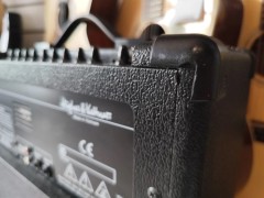 Hughes &amp; Kettner 30-Dfx