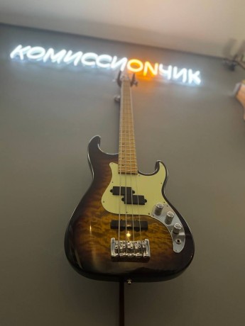 Greg Bennett Corsair