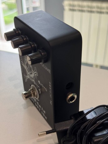 JOYO Jf-04 High Gain Distortion