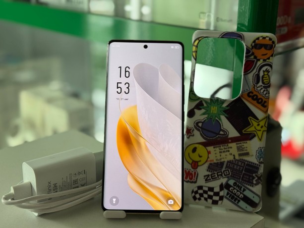 Infinix Zero 30 4G