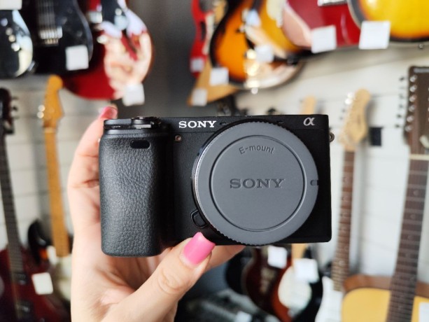 Sony Alpha 6400 Body
