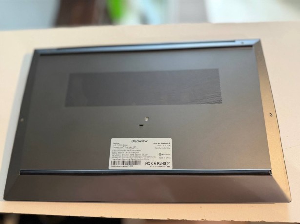 Blackview Acebook 8