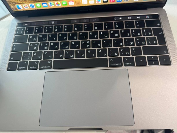 Apple Macbook Pro 13 (2 Thunderbolt) 2019