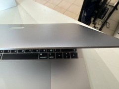 Apple Macbook Pro 13 (2 Thunderbolt) 2019