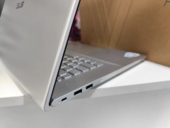 Asus Vivobook D712d