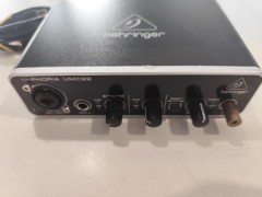 Behringer U-Phoria Umc22