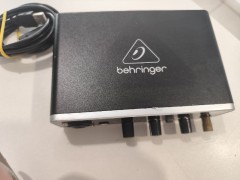 Behringer U-Phoria Umc22