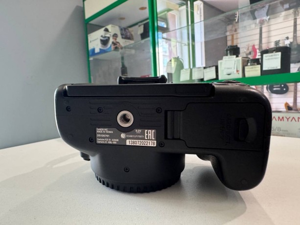 Canon Eos 200D II Kit 18-55 Ef-S Is Stm