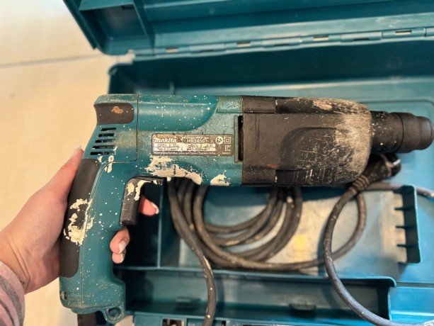 Makita Hr2450