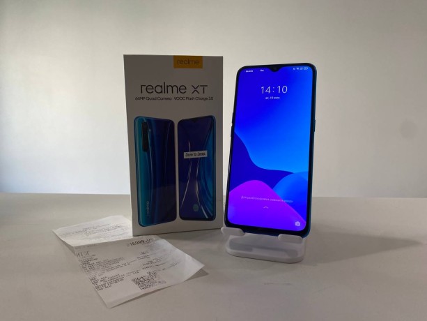 Realme Xt