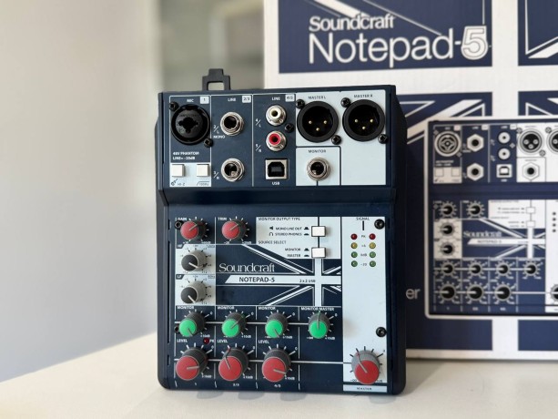 Soundcraft Notepad-5